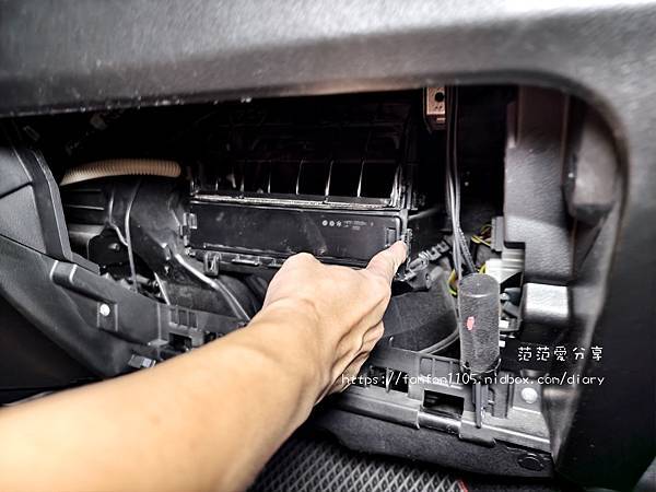 【汽車空調用濾網】綠綠好日 汽車冷氣HEPA濾網 活性碳高透風不減風阻 除味 (6).jpg