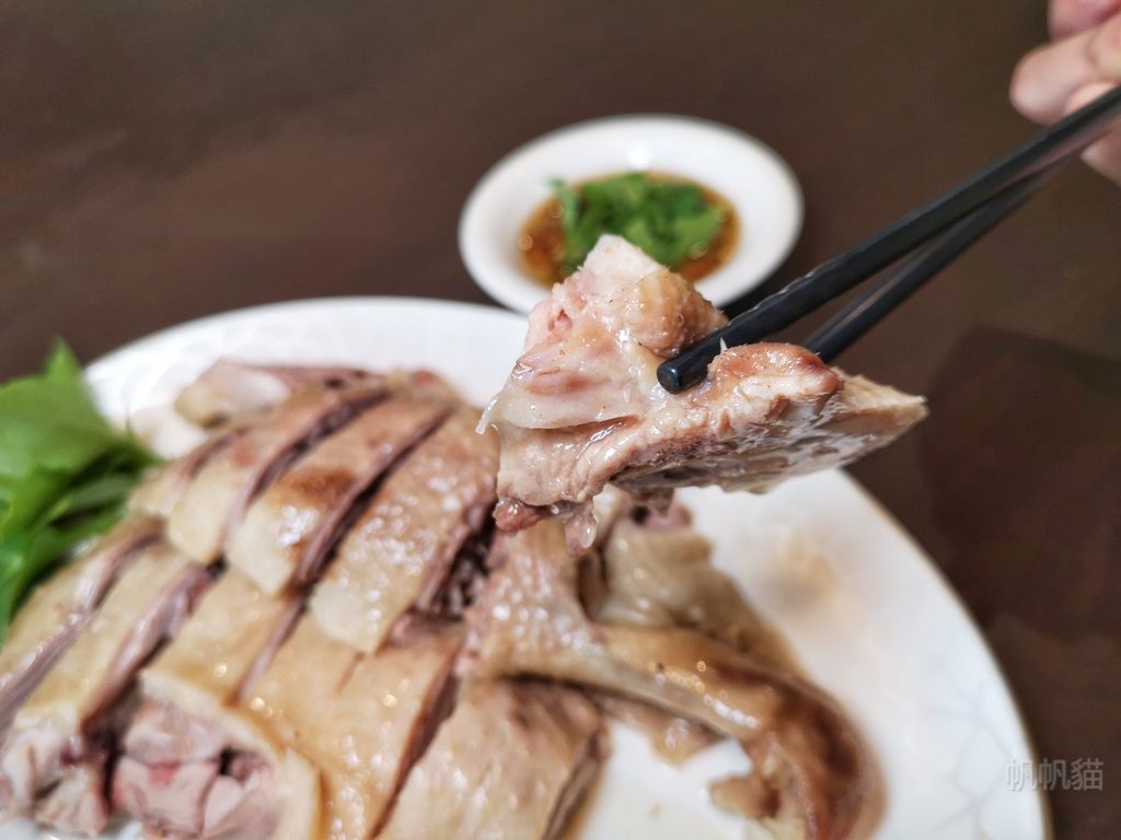 桃園景點 磚窯休閒魚池肥美大魚現釣現吃鮮嫩多汁的牧草鵝在地人都愛的私房料理 帆帆貓a幸福旅行台