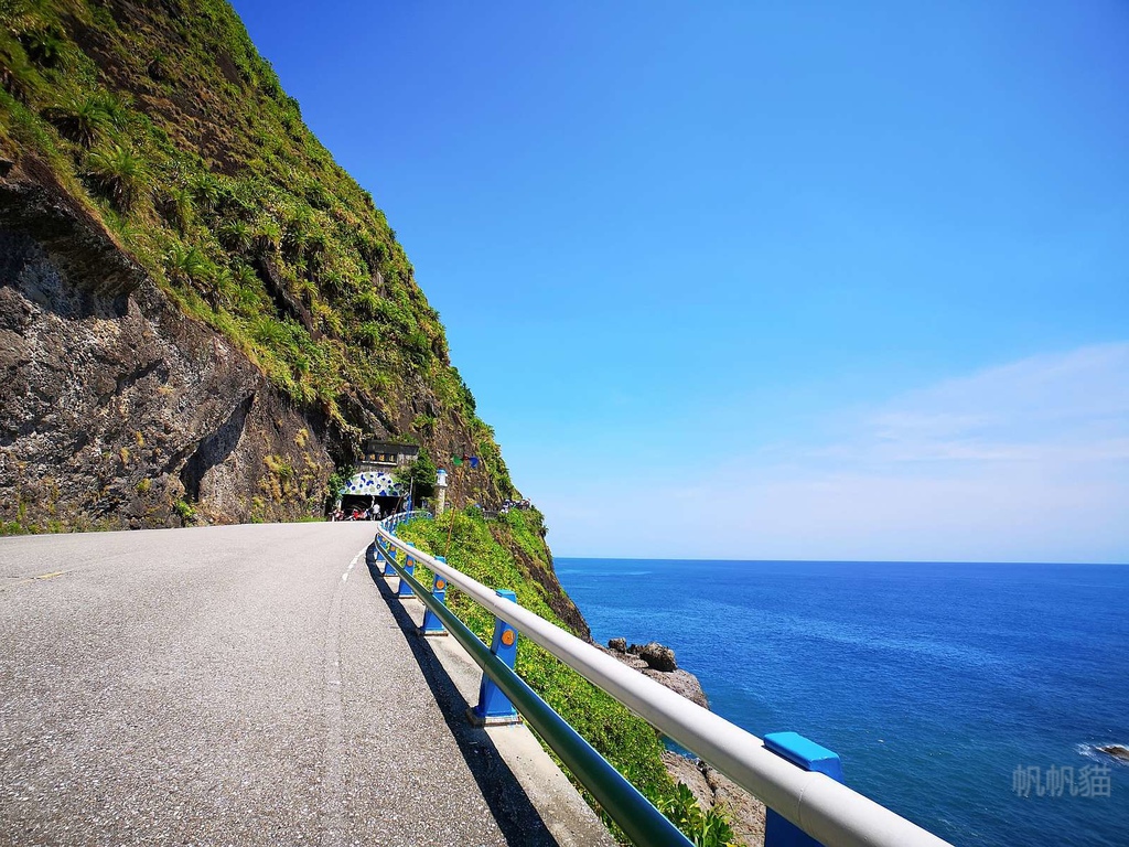 花蓮包車景點一日遊｜親不知天空步道、石梯坪海蝕平台、雲山水