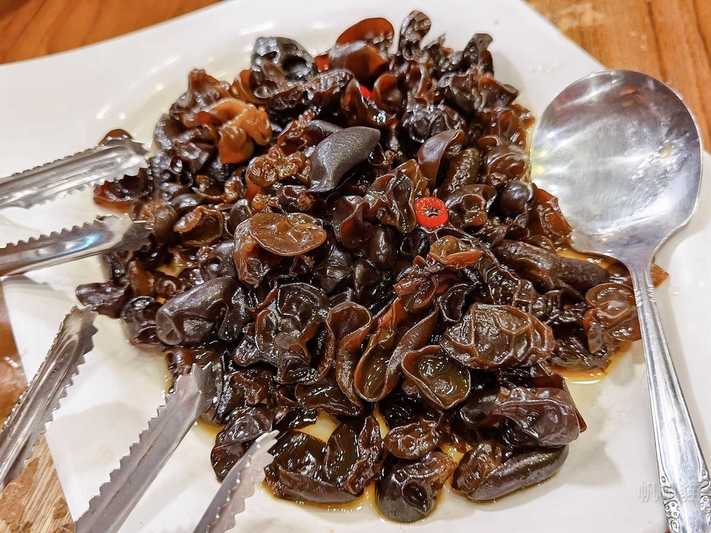 /tmp/phpPsz5fq /tmp/phpPsz5fq