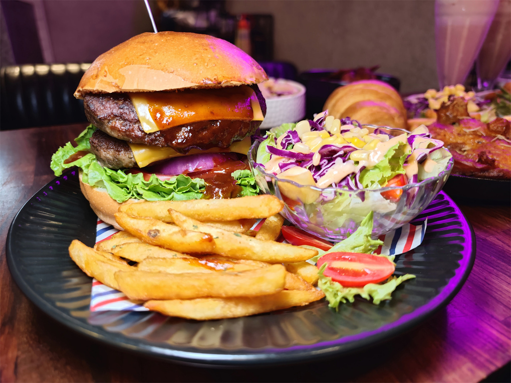 【台北信義區 美食】林斯漢堡美式餐廳Lin’s Burger