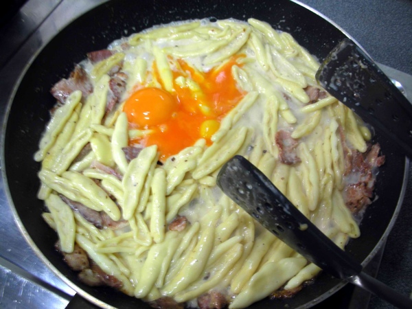 蛋汁培根麵4.JPG 蛋汁培根麵4.JPG