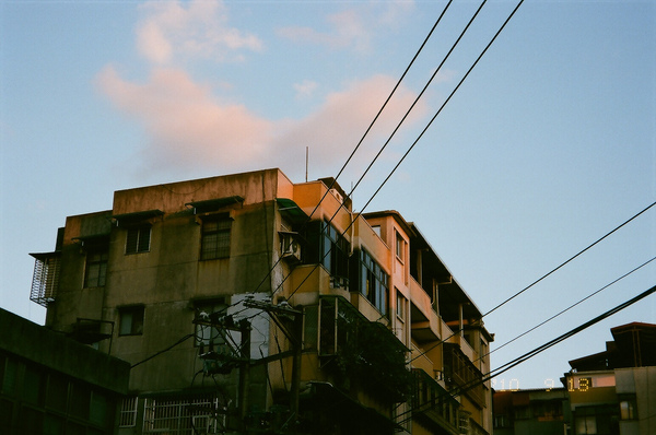 44240032.jpg 44240032.jpg