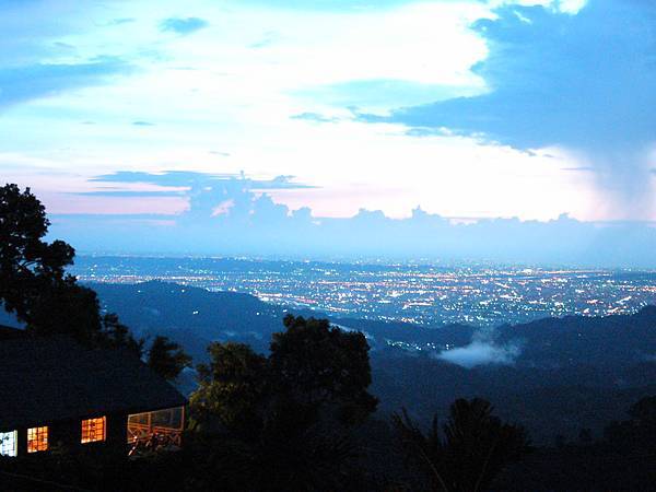 10  酒桶山法蝶夜景 (2)