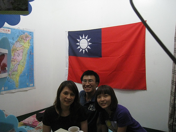 逸婷與晴惠.JPG 逸婷與晴惠.JPG