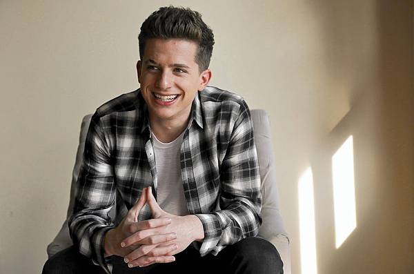 charlie-puth-nine-track-mind.jpg