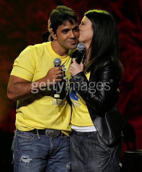 Luis Fonsi &amp; Laura Pausini