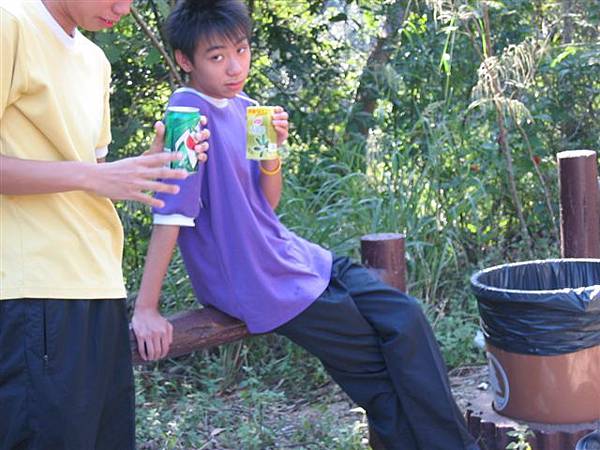 國強既美妙姿勢....