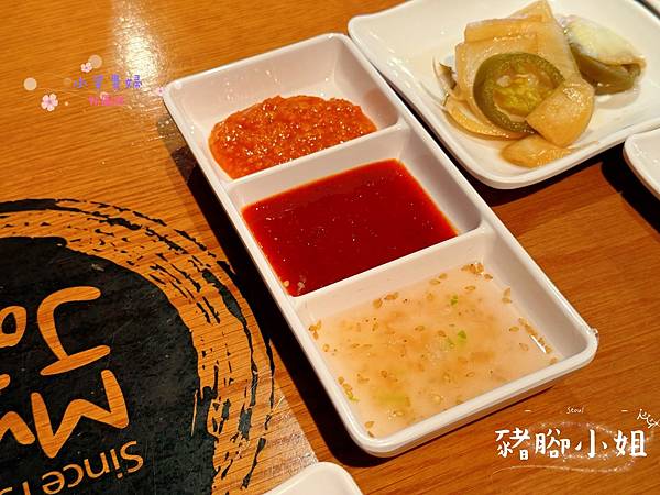 [韓國]<吃-Food> 首爾- 豬腳小姐 弘大必吃美食  