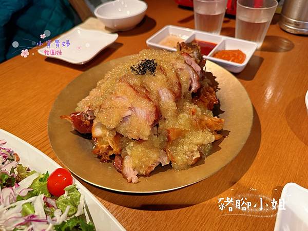 [韓國]<吃-Food> 首爾- 豬腳小姐 弘大必吃美食  