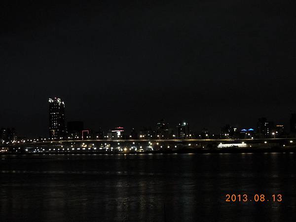 102.08.13「夜騎。永福橋」004.JPG