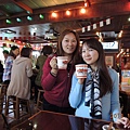 102.12.01「HOOTERS。信義線初體驗」018.JPG