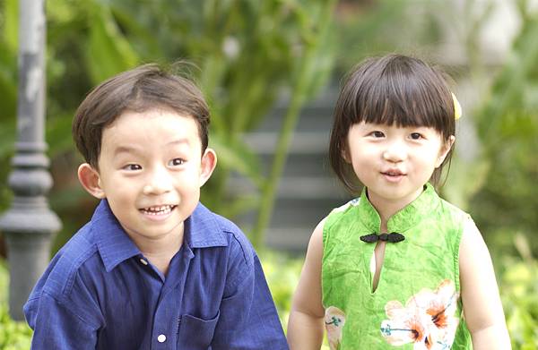 2024~11月~嗨2024龍年您好~繽紛泰公休日~祝~平安