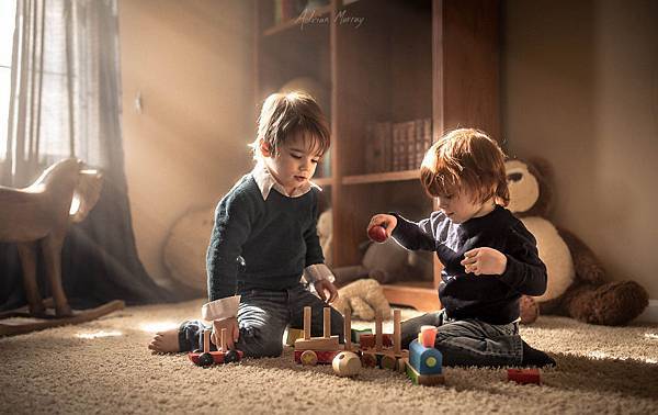 i-captured-stories-of-my-children-enjoying-the-great-indoors-5__880