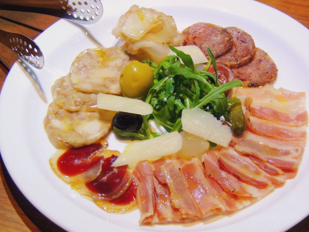 9 (1366x1025)_副本.jpg