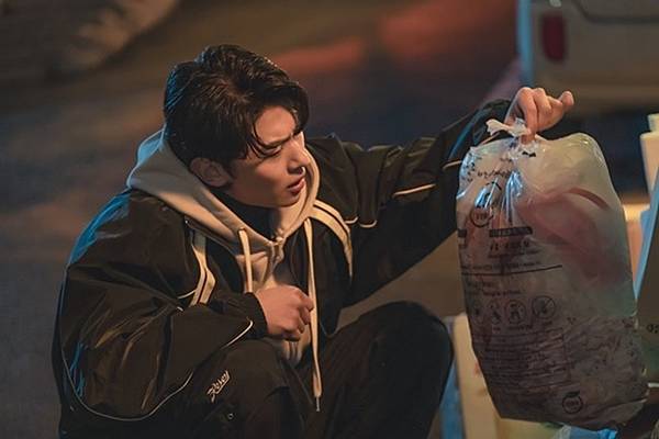 劇照3.jpg 劇照3.jpg