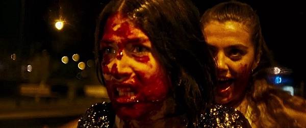 Film|【瘋死 MADS】 / 還沒吃到人就先吃了子彈 Film|【瘋死 MADS】 / 還沒吃到人就先吃了子彈