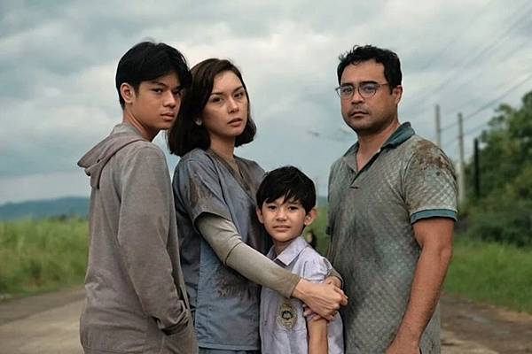 Film|【屍外逃劫 世外逃劫 Outside】 / 末日八