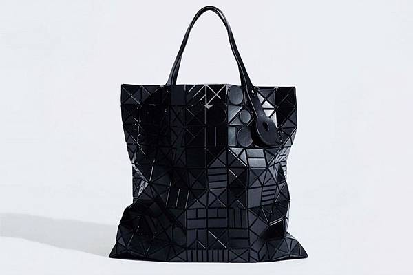 issey-miyake-bao-bao-bag-fashion-design-Farest-3.jpg