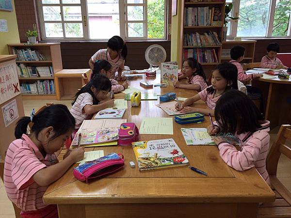 20151124書展第一天_2771.jpg 20151124書展第一天_2771.jpg