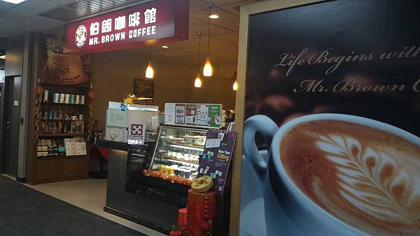 伯朗.jpg 伯朗.jpg