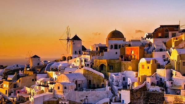 SantoriniGreece_ZH-CN8706120175_1366x768.jpg