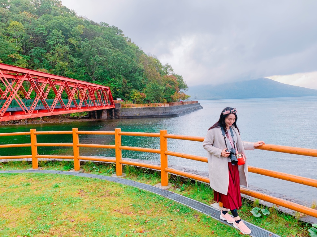 Celia出走 帶著爸媽去旅行 北海道之旅 北海道5日遊行程總覽 賞紅葉 溫泉鄉 螃蟹吃到飽 百萬夜景 浪漫景點推薦 Dream With Celia出走 帶著爸媽去旅行 北海道之旅 北海道5日遊行程總覽 賞紅葉 溫泉鄉 螃蟹吃到飽 百萬夜景 浪漫景點推薦 Dream With
