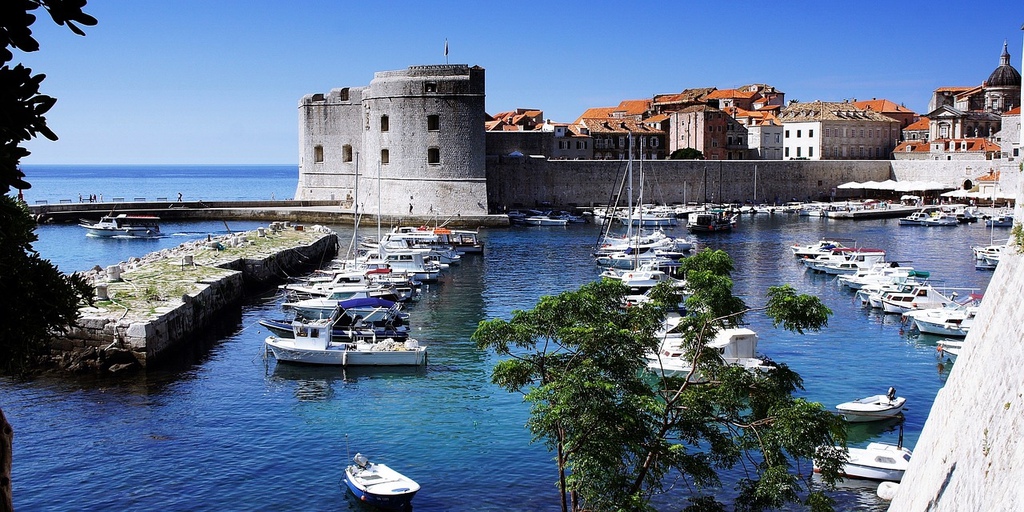 dubrovnik-3098148_1280.jpg