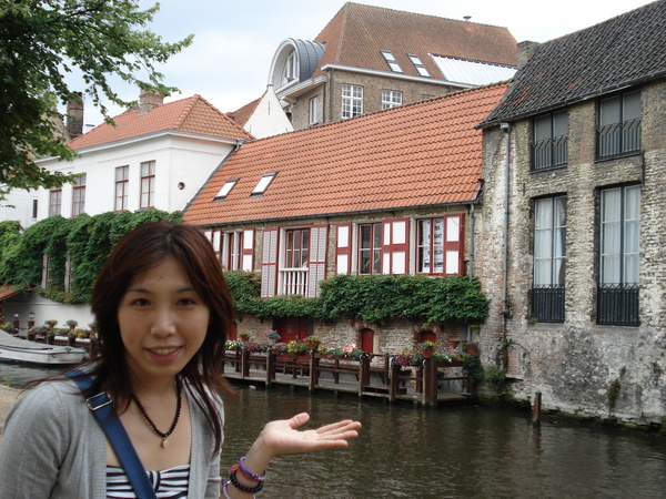 怎麼姿勢都一樣?