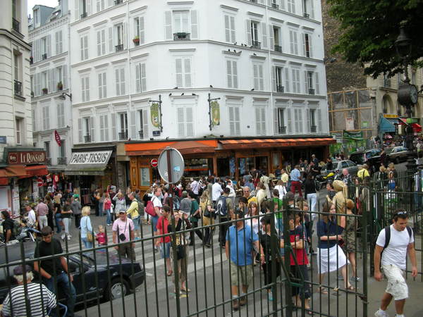 第一站先到聖心堂