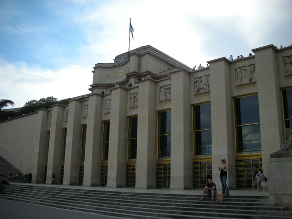 夏瑤宮(Palais de Chaillot)