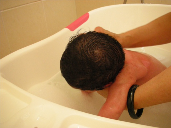 我的髮旋很明顯吧