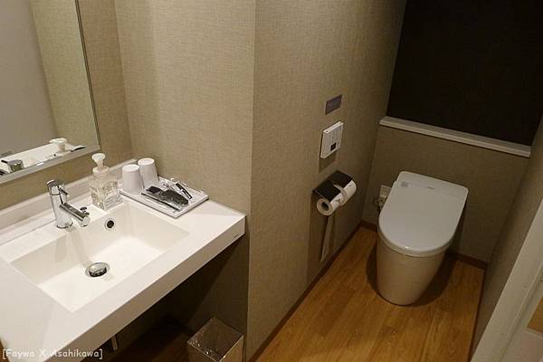 JR INN11.JPG JR INN11.JPG