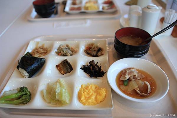 TOYA31.JPG TOYA31.JPG