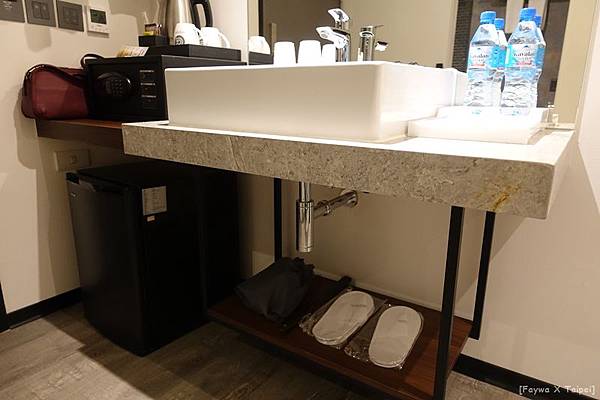 GoldInn17.JPG GoldInn17.JPG