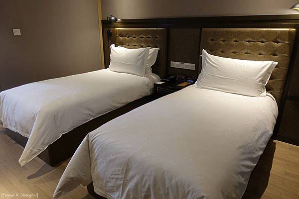 Shanghai30.JPG Shanghai30.JPG