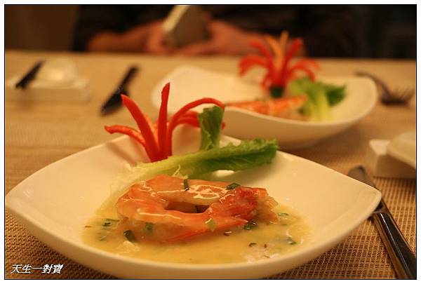 IMG_2103.jpg IMG_2103.jpg