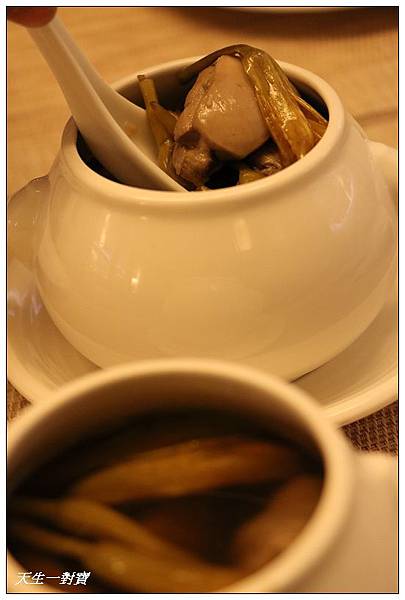 IMG_2115.jpg IMG_2115.jpg