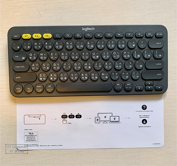 不專業 開箱文 Iogitech 羅技無線藍芽鍵盤  (K380) 本體 說明書