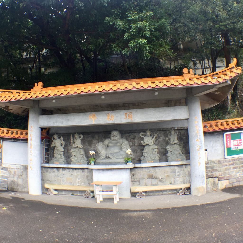 台北內湖登山步道-出發圓覺寺步道的『圓覺瀑布』,感受大自然的芬多精