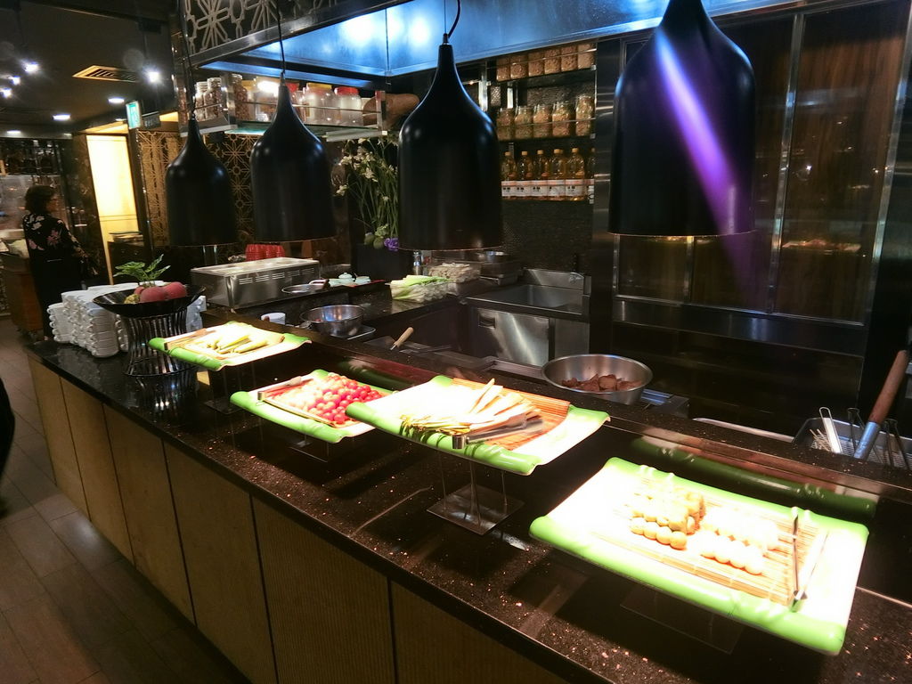 台北松山區素食-吃到飽的異國素食餐廳推薦-御蓮齋素食餐廳【丁小羽食記篇】 台北松山區素食-吃到飽的異國素食餐廳推薦-御蓮齋素食餐廳【丁小羽食記篇】