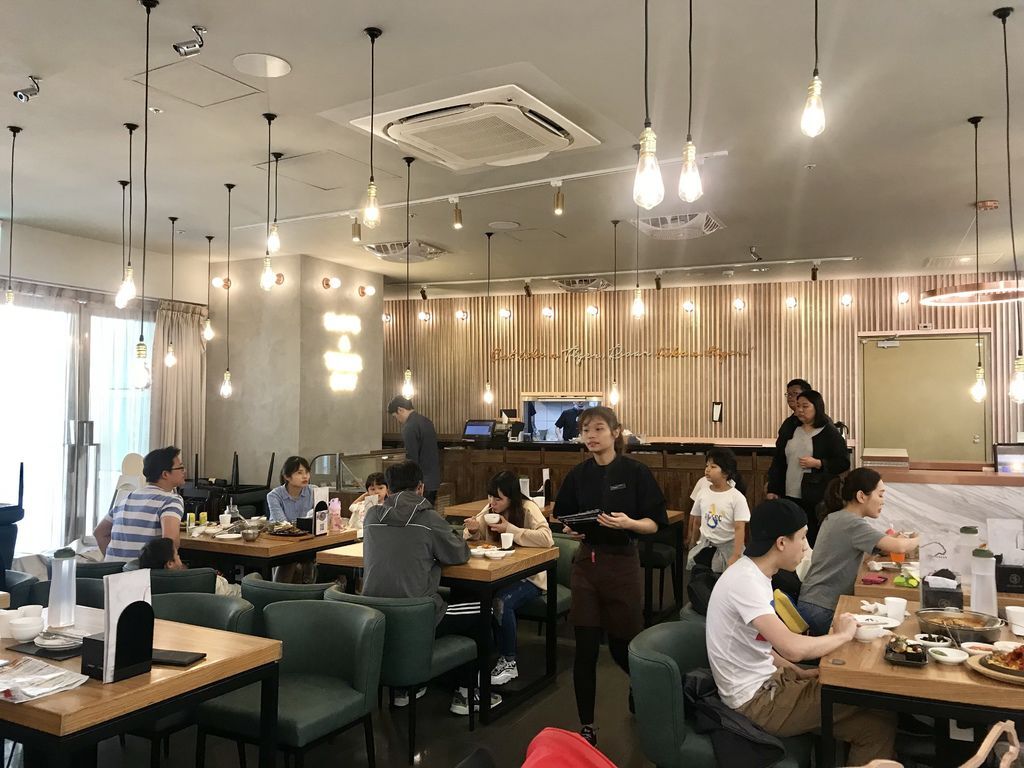 新竹巨城美食-朝聖網美餐廳TIGERROAR韓虎嘯!一起來吃韓式料理吧【丁小羽食記篇】 新竹巨城美食-朝聖網美餐廳TIGERROAR韓虎嘯!一起來吃韓式料理吧【丁小羽食記篇】