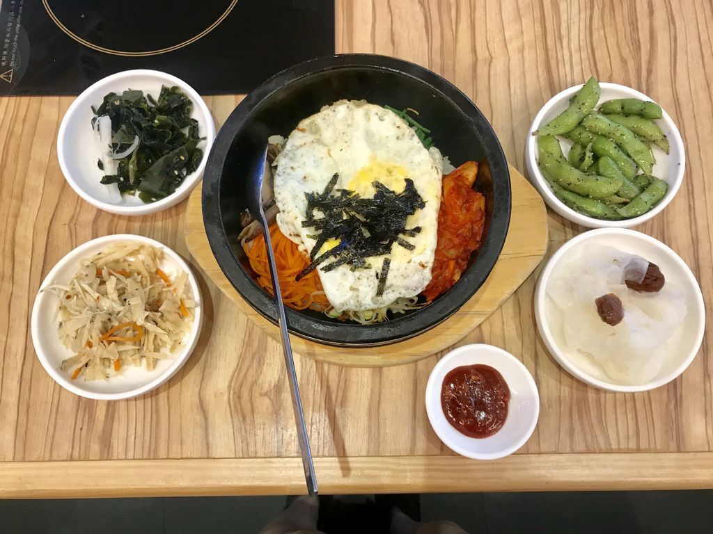 新竹巨城美食-朝聖網美餐廳TIGERROAR韓虎嘯!一起來吃韓式料理吧【丁小羽食記篇】 新竹巨城美食-朝聖網美餐廳TIGERROAR韓虎嘯!一起來吃韓式料理吧【丁小羽食記篇】