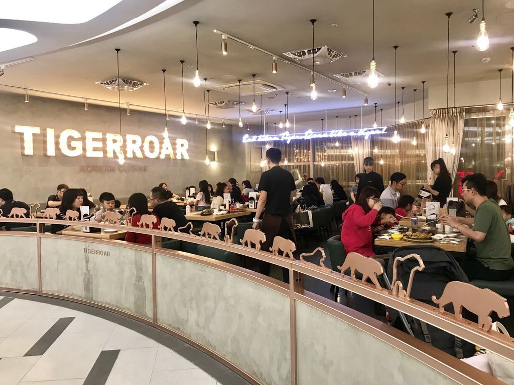 新竹巨城美食-朝聖網美餐廳TIGERROAR韓虎嘯!一起來吃韓式料理吧【丁小羽食記篇】 新竹巨城美食-朝聖網美餐廳TIGERROAR韓虎嘯!一起來吃韓式料理吧【丁小羽食記篇】