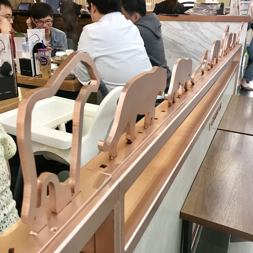 新竹巨城美食-朝聖網美餐廳TIGERROAR韓虎嘯!一起來吃韓式料理吧【丁小羽食記篇】 新竹巨城美食-朝聖網美餐廳TIGERROAR韓虎嘯!一起來吃韓式料理吧【丁小羽食記篇】