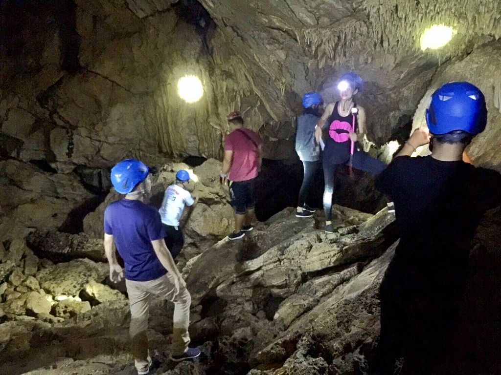 菲律賓碧瑤自由行-碧瑤旅遊必去景點， Aran cave洞穴的地心冒險！【丁小羽旅遊篇】