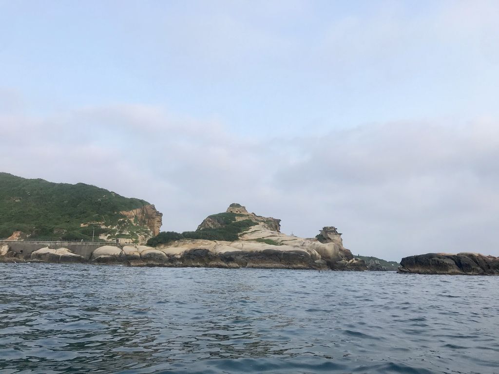  北海岸旅遊之在維納斯海岸乘著獨木舟一起看日出!【丁小羽旅遊篇】