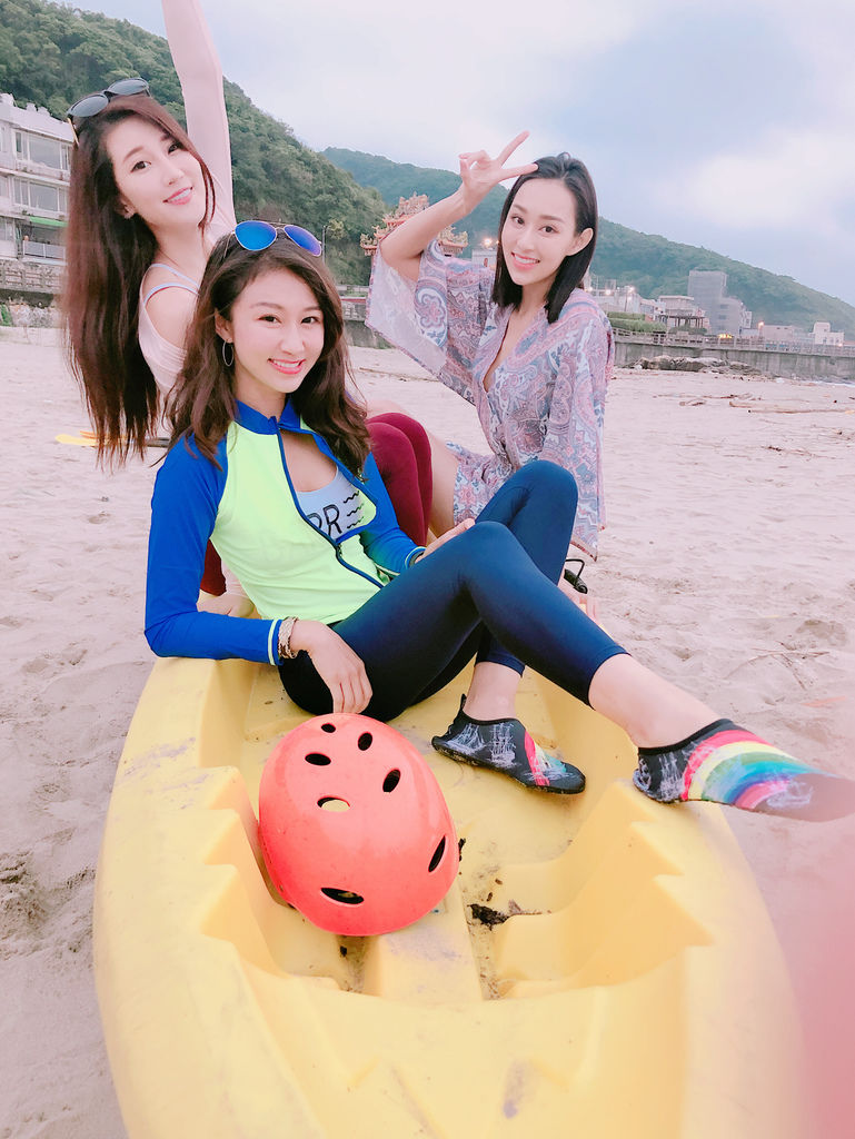 北海岸旅遊之在維納斯海岸乘著獨木舟一起看日出!【丁小羽旅遊篇】