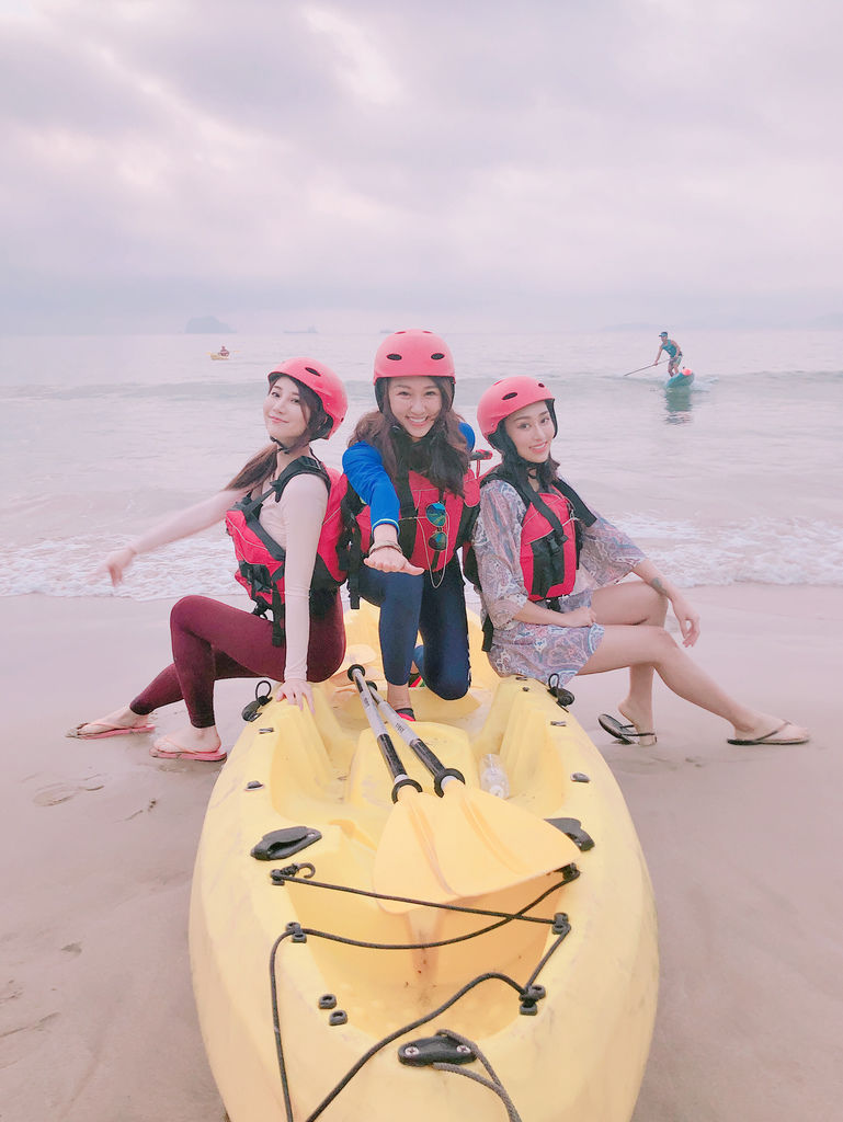 北海岸旅遊之在維納斯海岸乘著獨木舟一起看日出!【丁小羽旅遊篇】