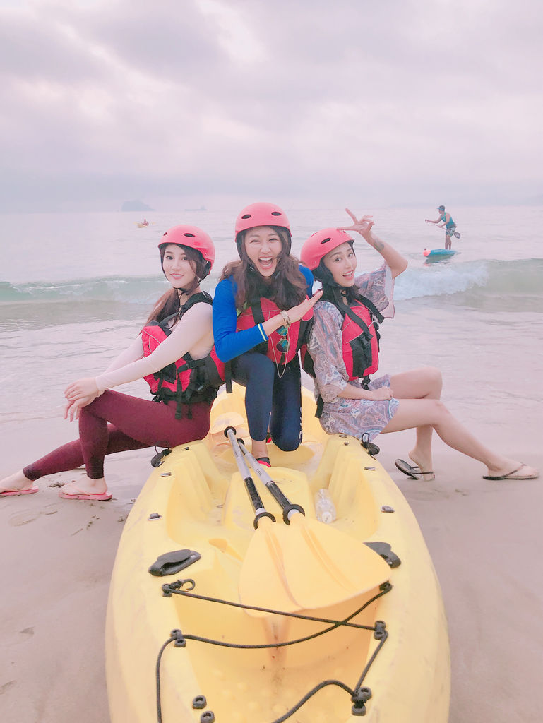 北海岸旅遊之在維納斯海岸乘著獨木舟一起看日出!【丁小羽旅遊篇】 北海岸旅遊之在維納斯海岸乘著獨木舟一起看日出!【丁小羽旅遊篇】